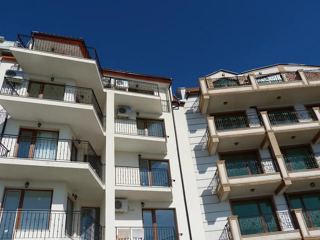 Sea View Apartments Созополь